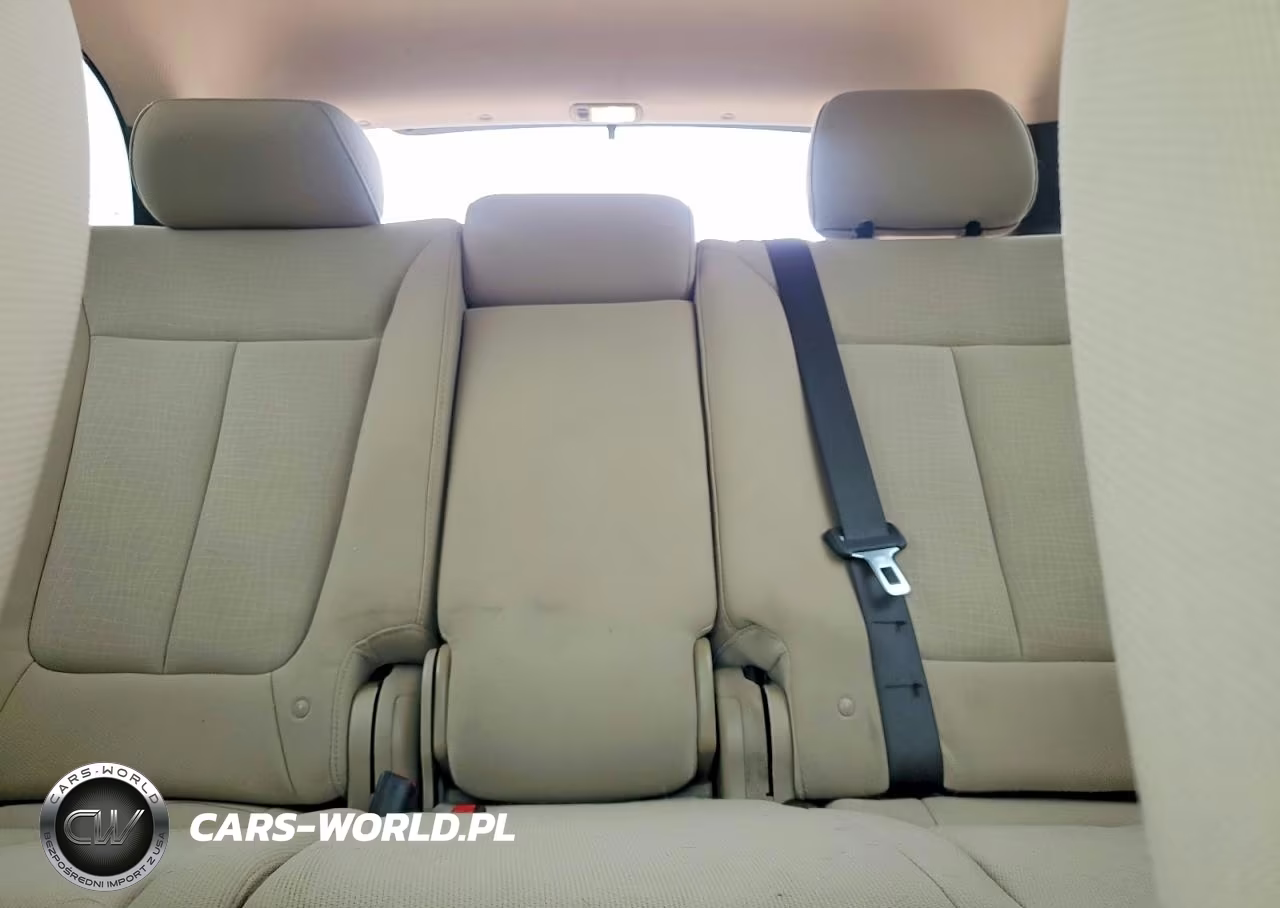 2012 Hyundai Santa Fe Gls VIN:5XYZG3AB4CG131709 - 10