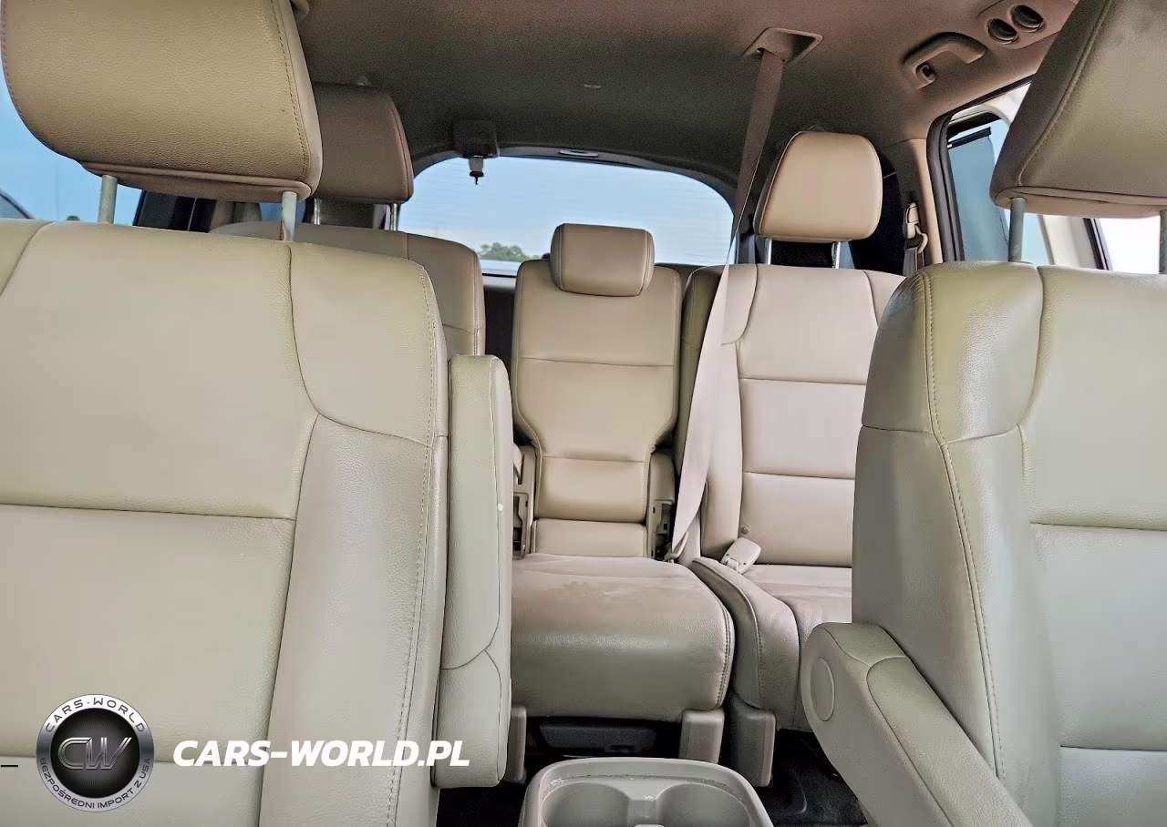 2014 Honda Odyssey Touring VIN:5FNRL5H97EB050367 - 10
