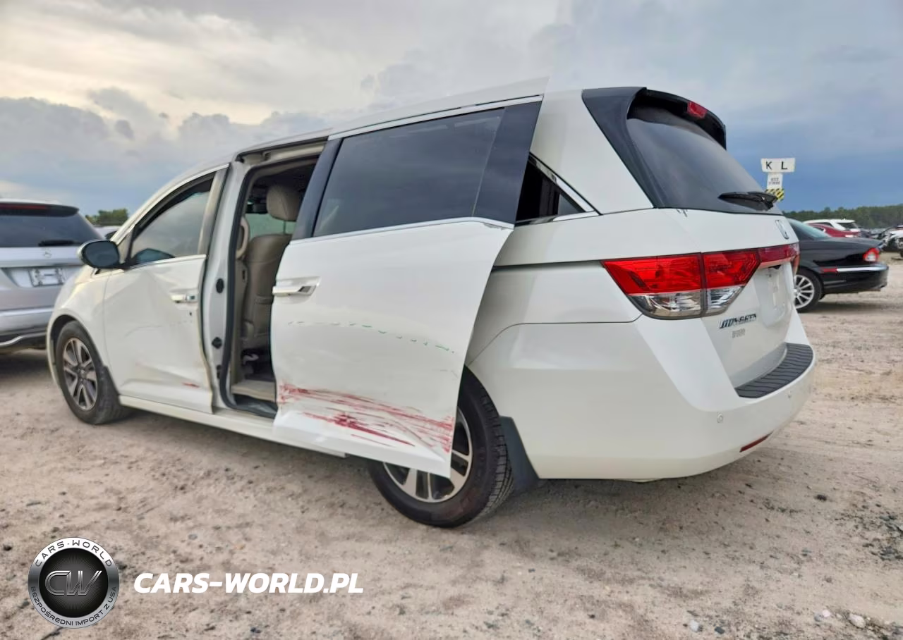 2014 Honda Odyssey Touring VIN:5FNRL5H97EB050367 - 2
