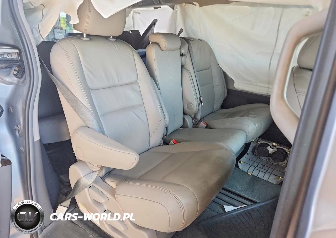 2017 Toyota Sienna Xle Premium 8-Passenger VIN:5TDYZ3DC0HS777270 - 10
