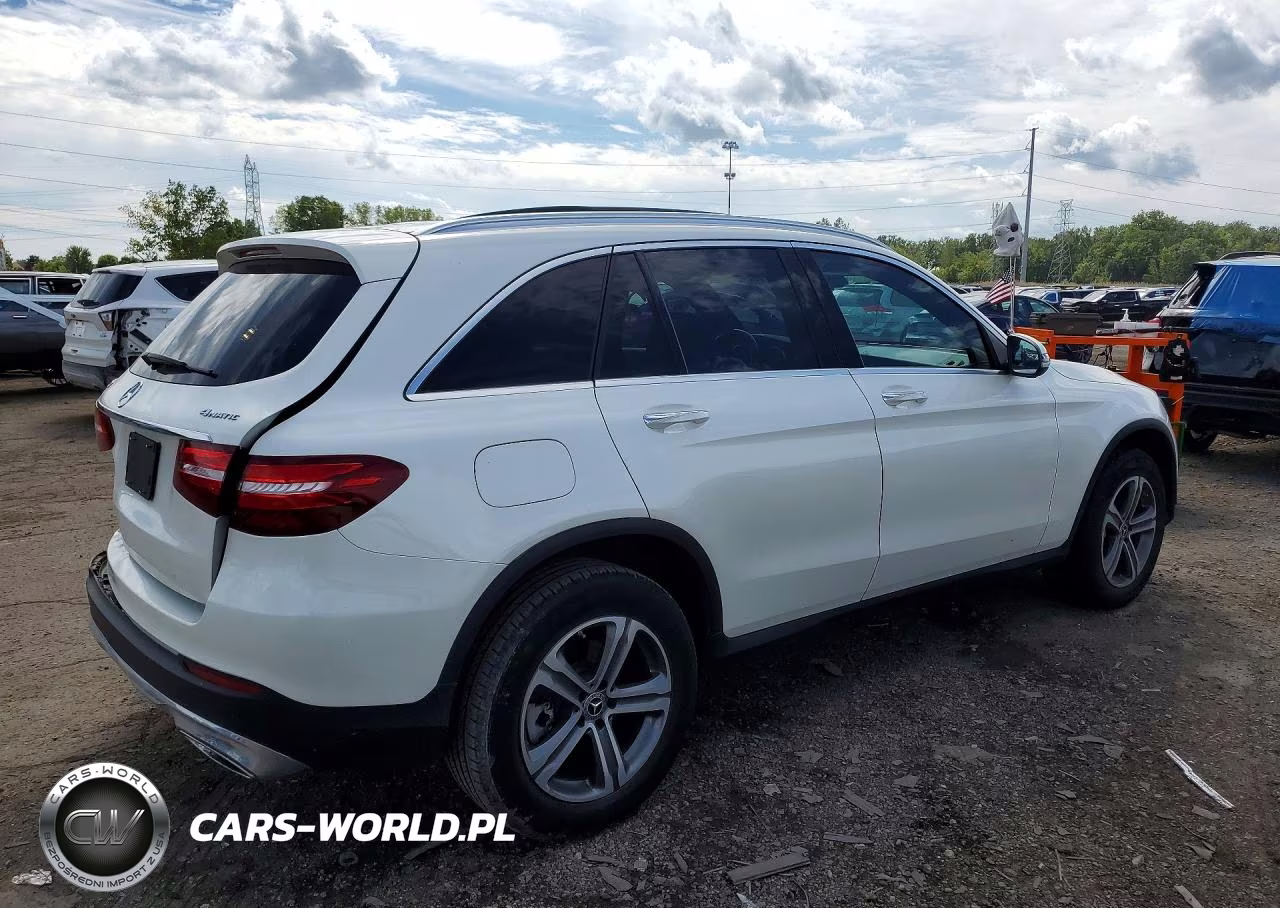 2018 Mercedes-Benz Glc 300 4Matic VIN:WDC0G4KB1JV029491 - 3