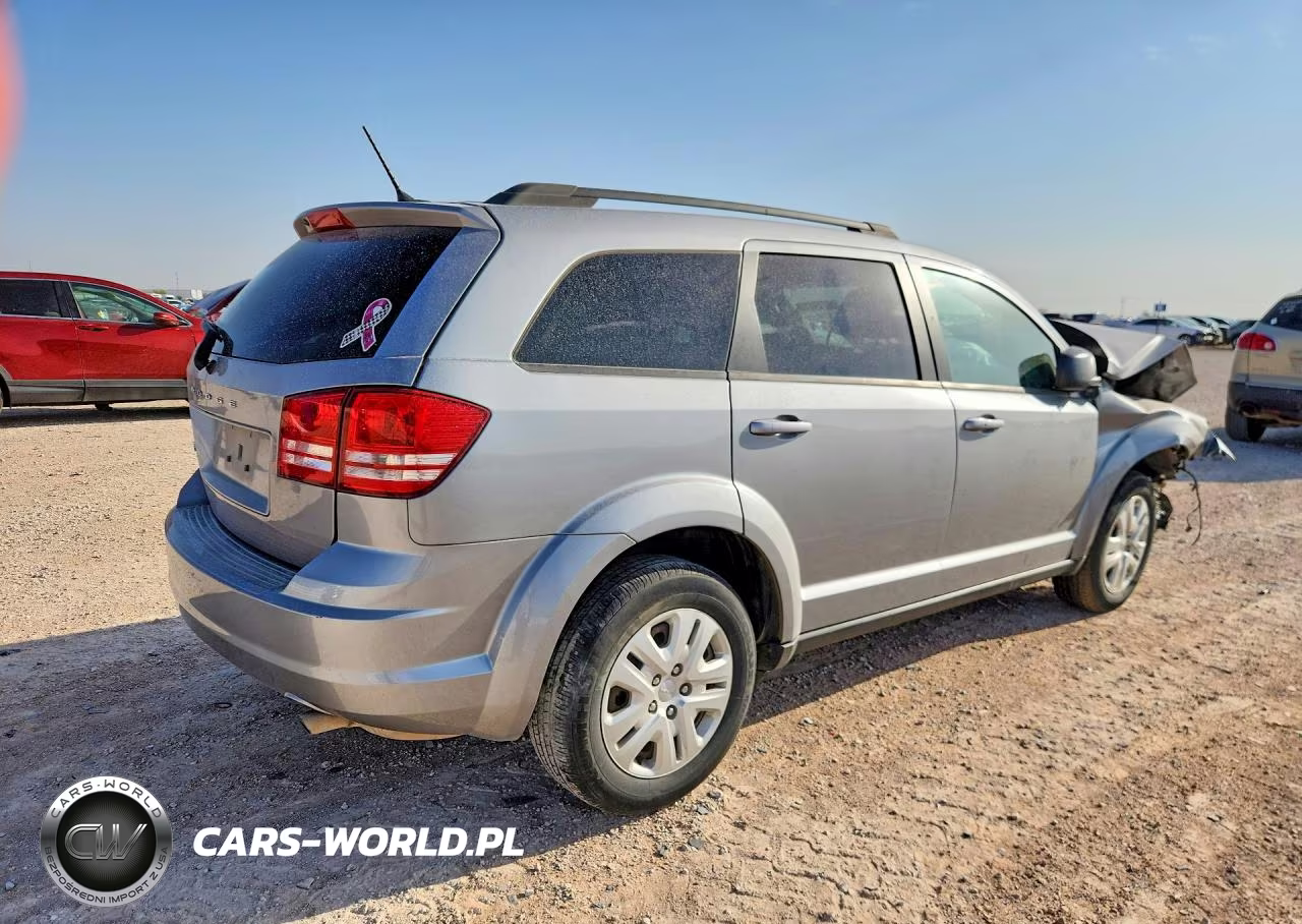 2018 Dodge Journey Se VIN:3C4PDCAB6JT302045 - 3
