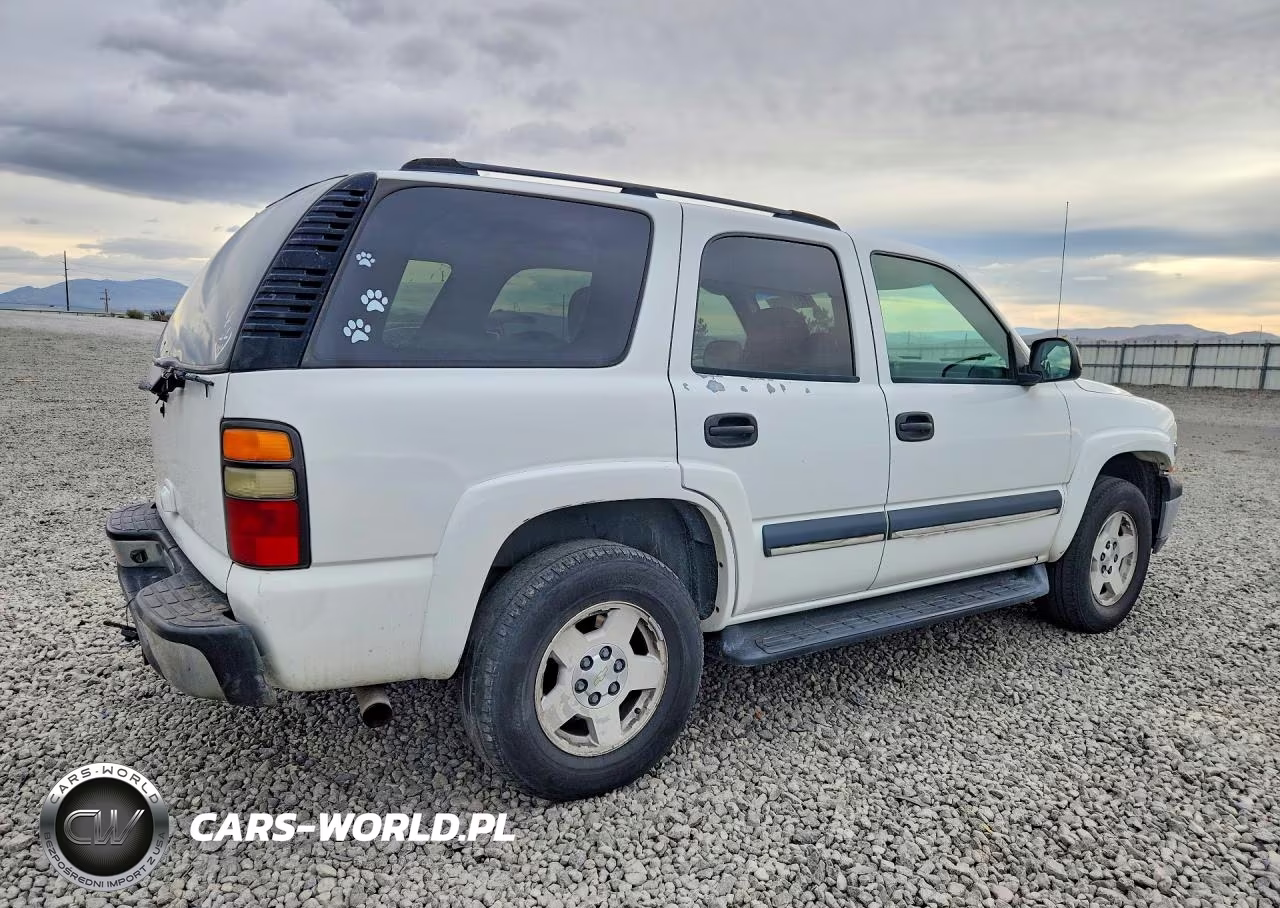 2004 Chevrolet Tahoe K1500 VIN:1GNEK13T44J186287 - 3