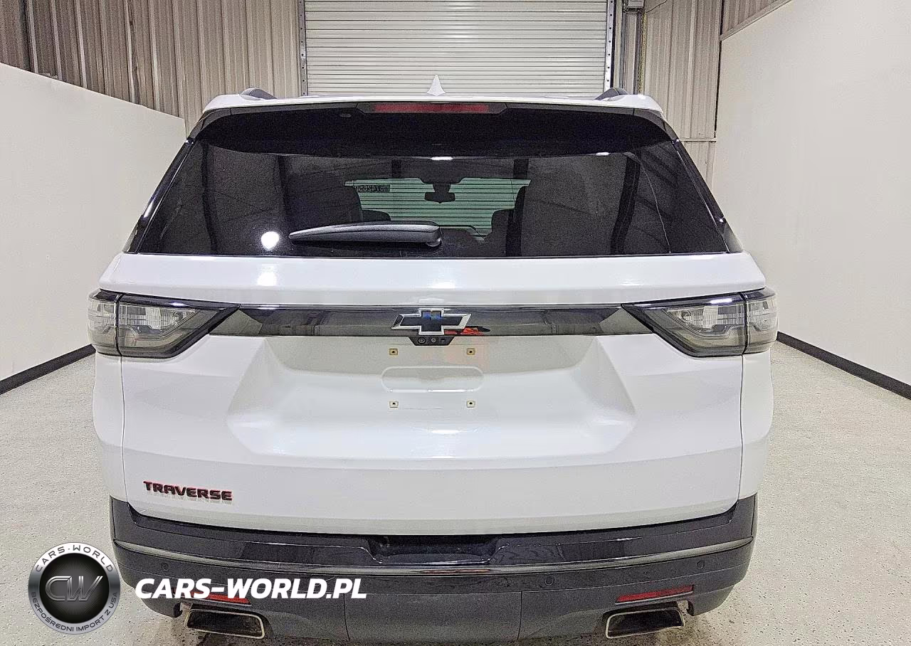 2019 Chevrolet Traverse Premier VIN:1GNERKKW9KJ195643 - 6