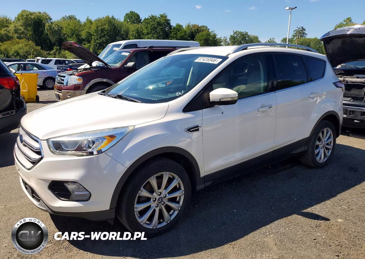 2017 Ford Escape Titanium – zdjęcie 1 z 13