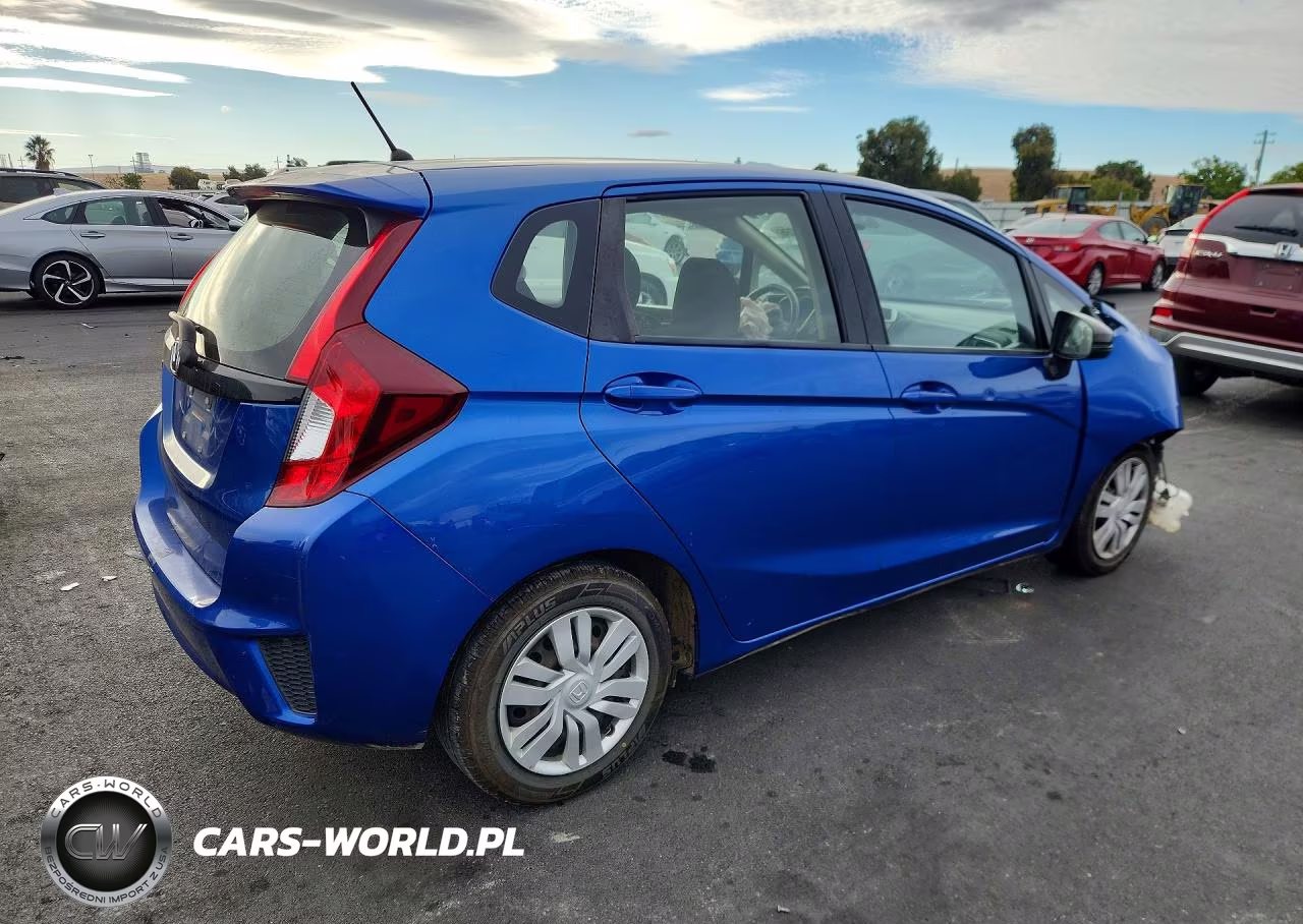 2016 Honda Fit Lx VIN:JHMGK5H53GS003574 - 3