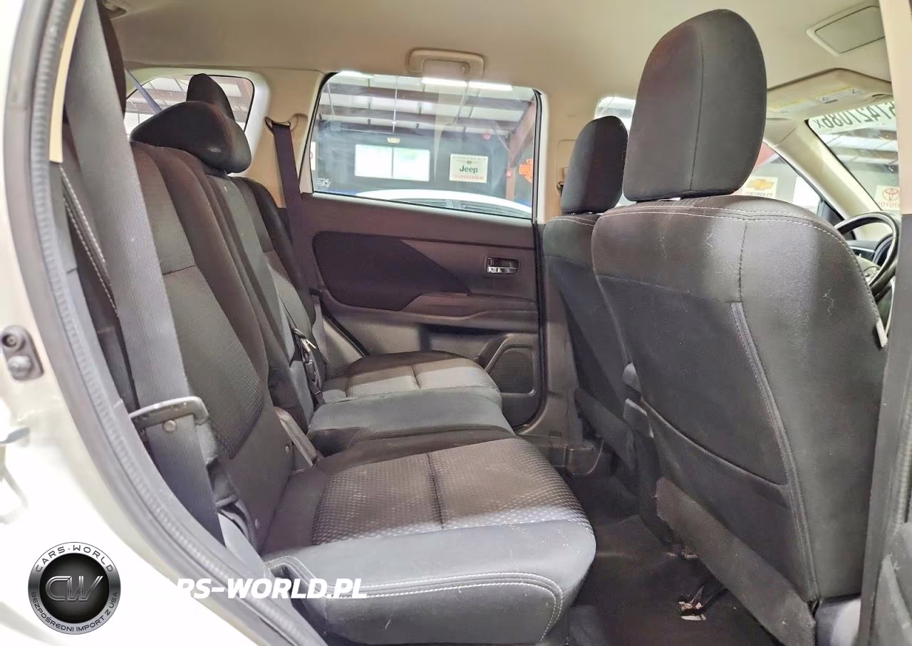 2017 Mitsubishi Outlander Es VIN:JA4AD2A33HZ000511 - 11