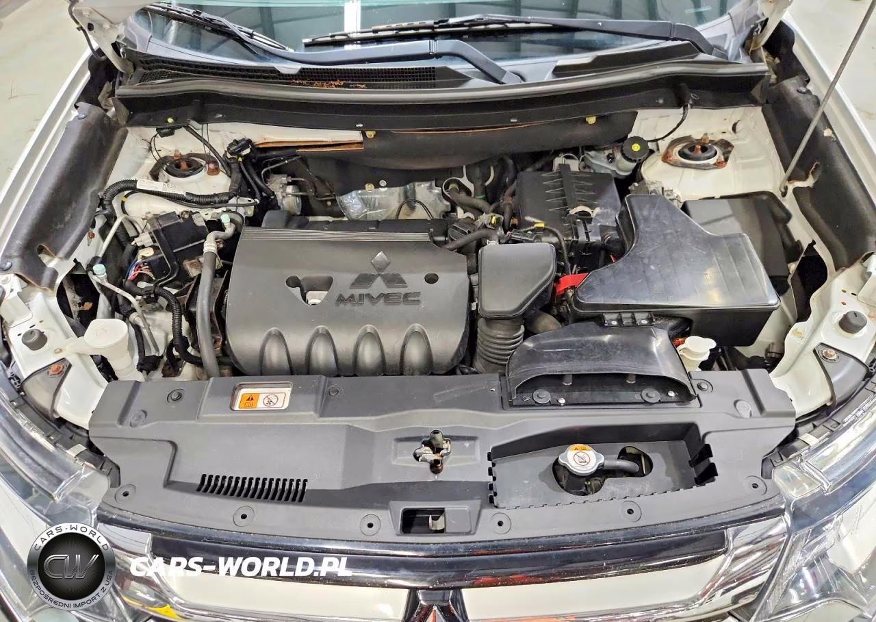 2017 Mitsubishi Outlander Es VIN:JA4AD2A33HZ000511 - 12