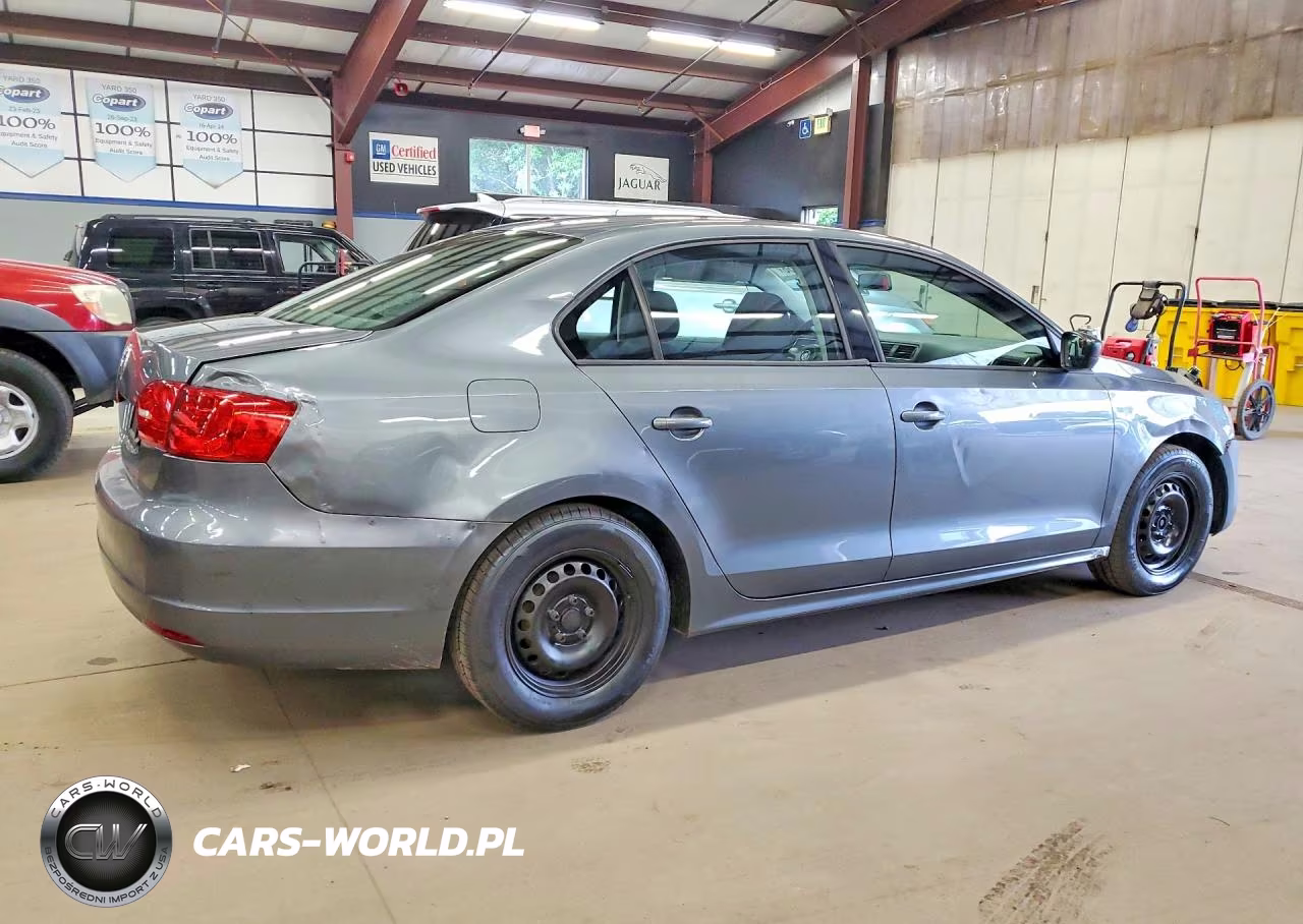 2014 Volkswagen Jetta Base VIN:3VW1K7AJ1EM370650 - 3