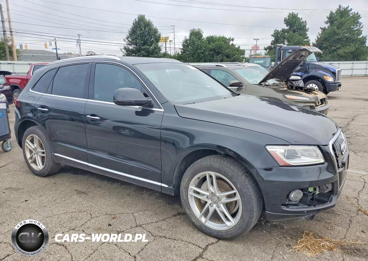 2015 Audi Q5 Premium Plus VIN:WA1LFAFP1FA116388 - 4