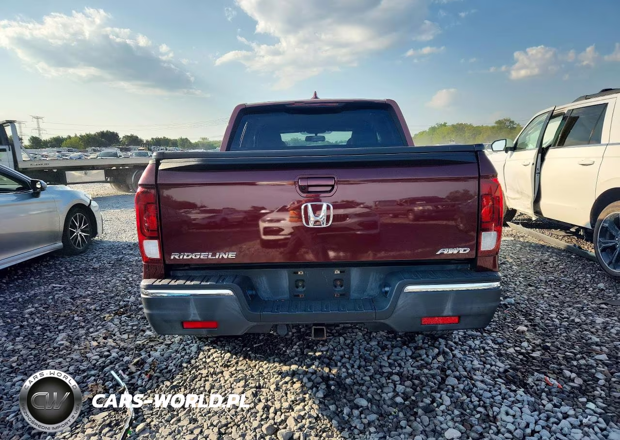 2017 Honda Ridgeline Rtl VIN:5FPYK3F68HB004327 - 6
