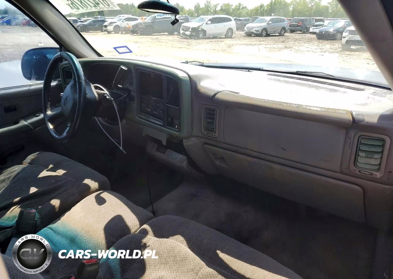 1999 Chevrolet Silverado C1500 VIN:1GCEC14V4XZ163765 - 8