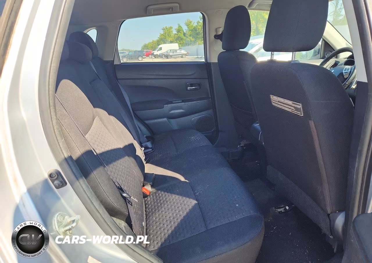 2011 Mitsubishi Outlander Sport Se VIN:JA4AP4AU8BZ007540 - 10