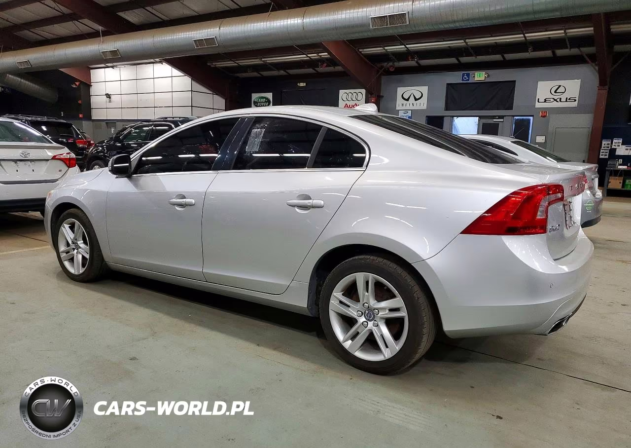 2015 Volvo S60 Platinum VIN:YV1612TM3F2355849 - 2