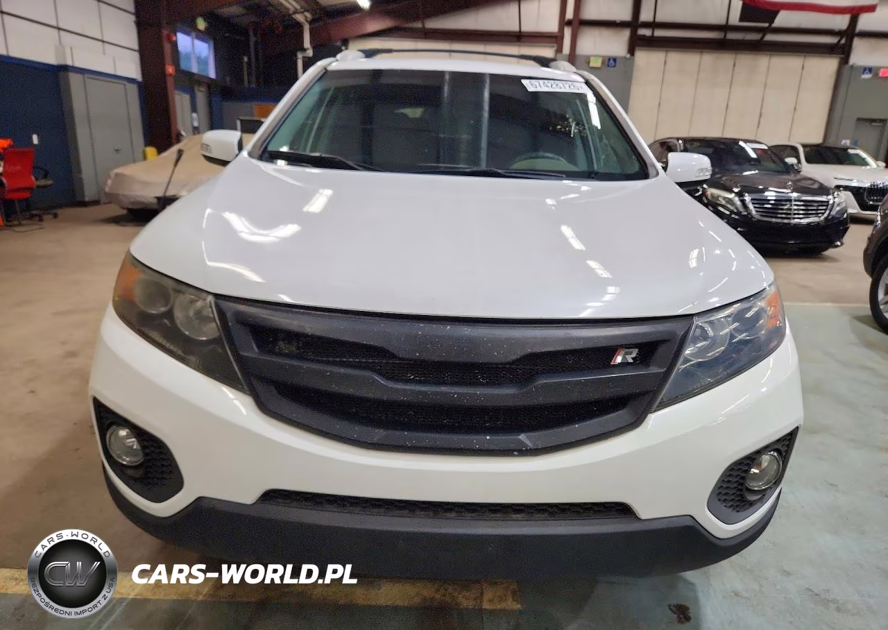2013 Kia Sorento Lx VIN:5XYKTDA22DG325594 - 5
