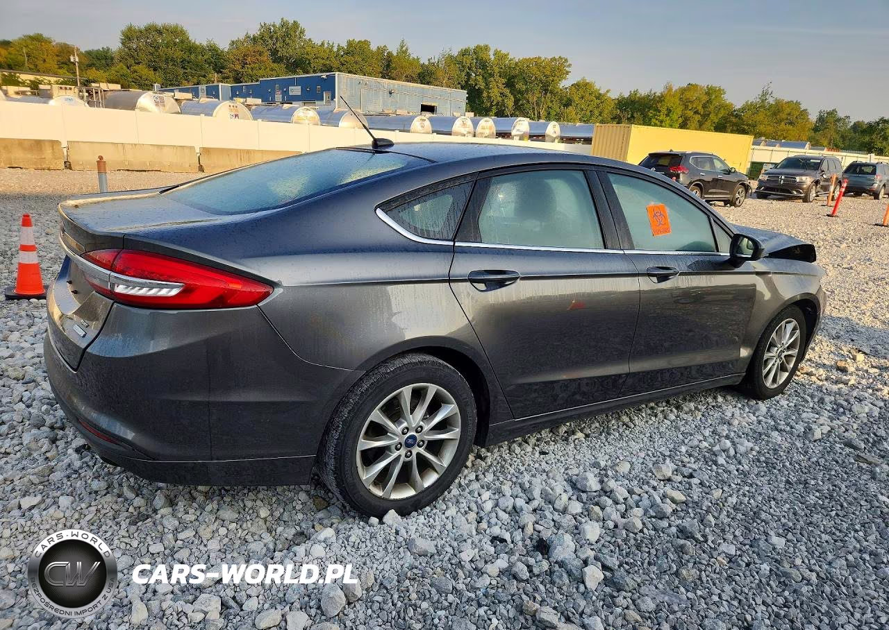 2017 Ford Fusion Se VIN:3FA6P0HD0HR282770 - 3