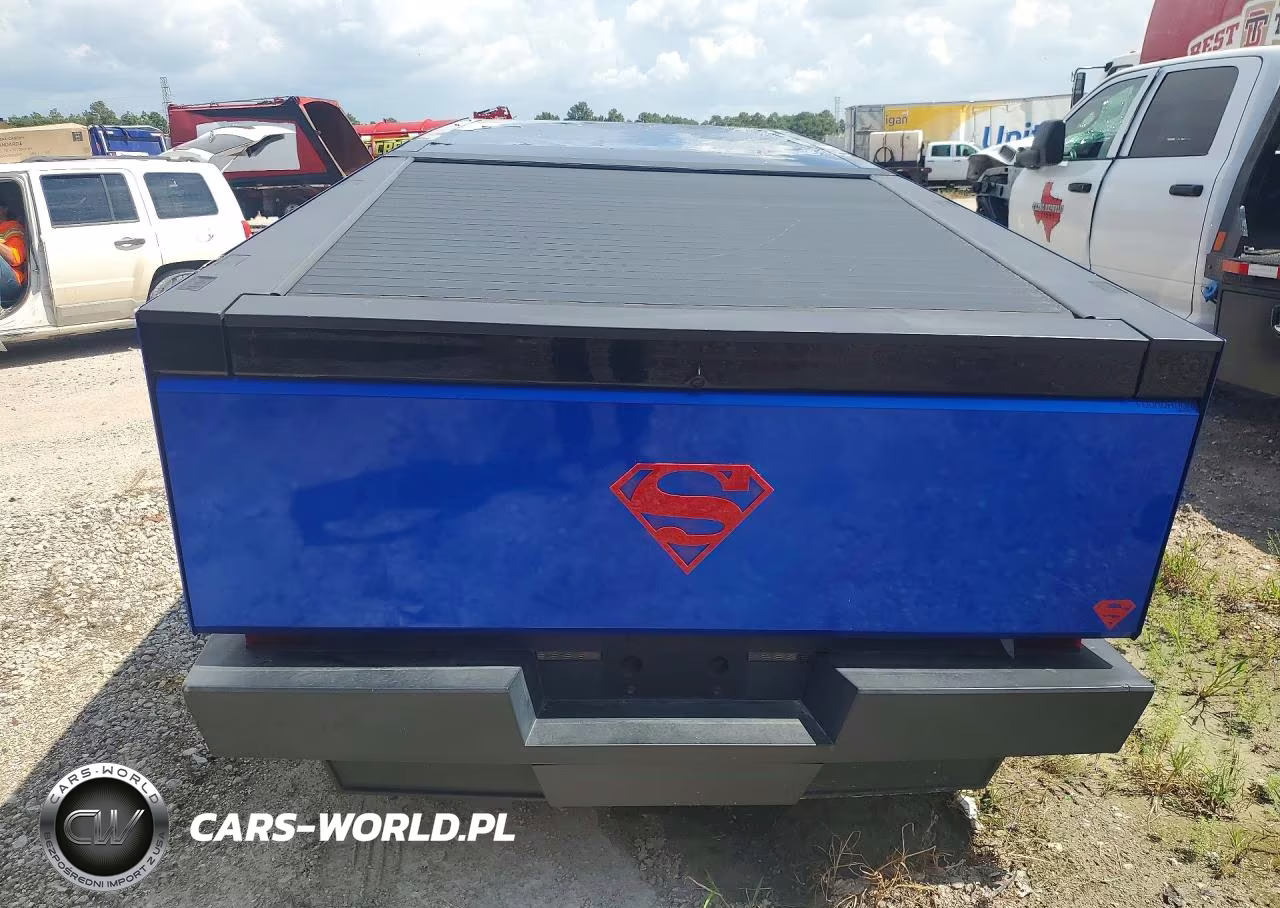2024 Tesla Cybertruck VIN:7G2CEHED8RA022443 - 6
