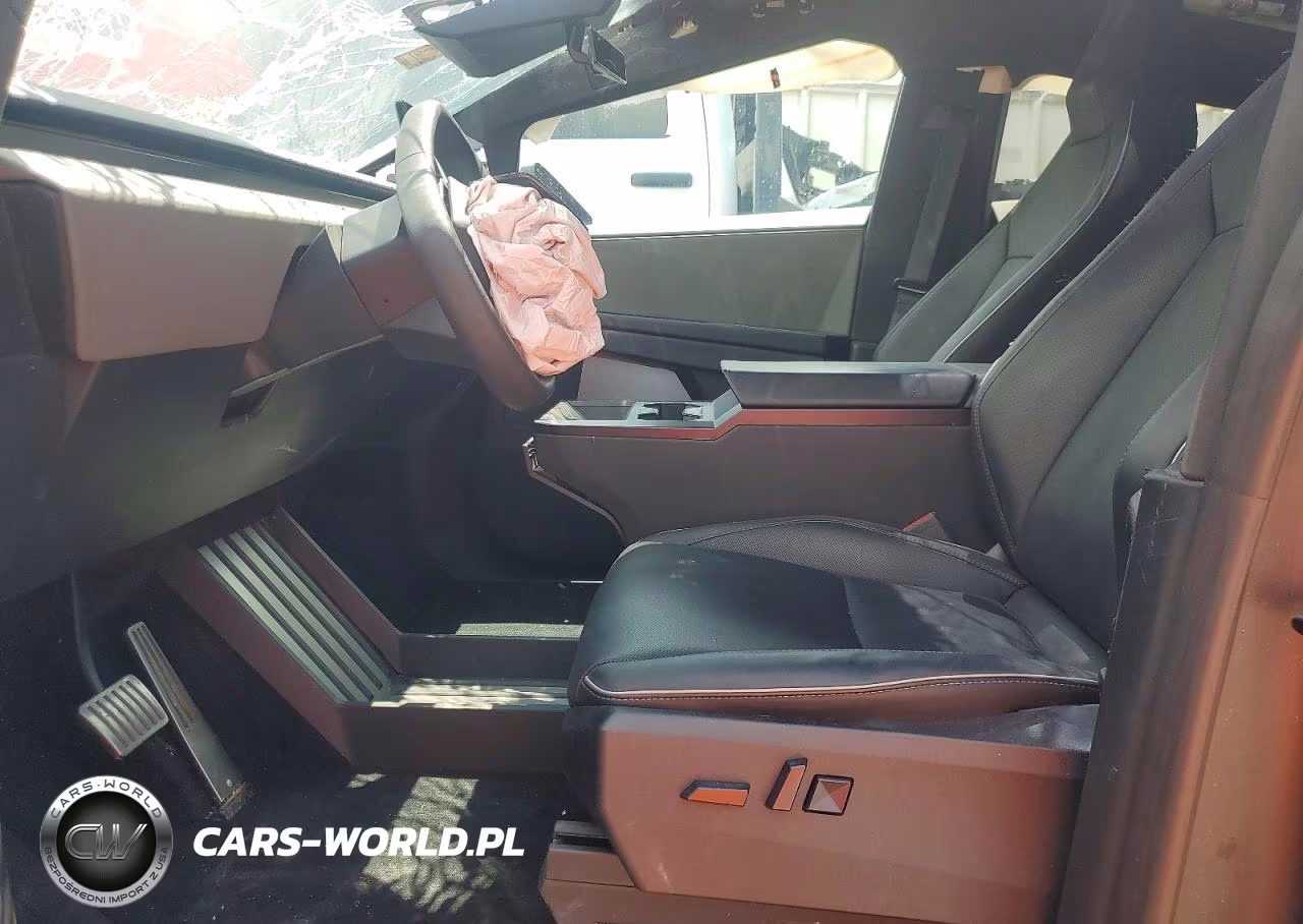 2024 Tesla Cybertruck VIN:7G2CEHED8RA022443 - 7