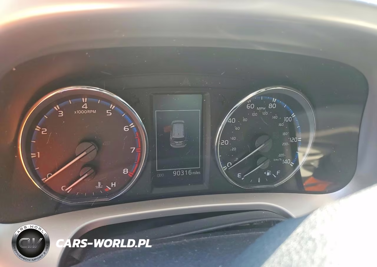 2018 Toyota Rav4 Limited VIN:JTMDFREV8JJ723762 - 9