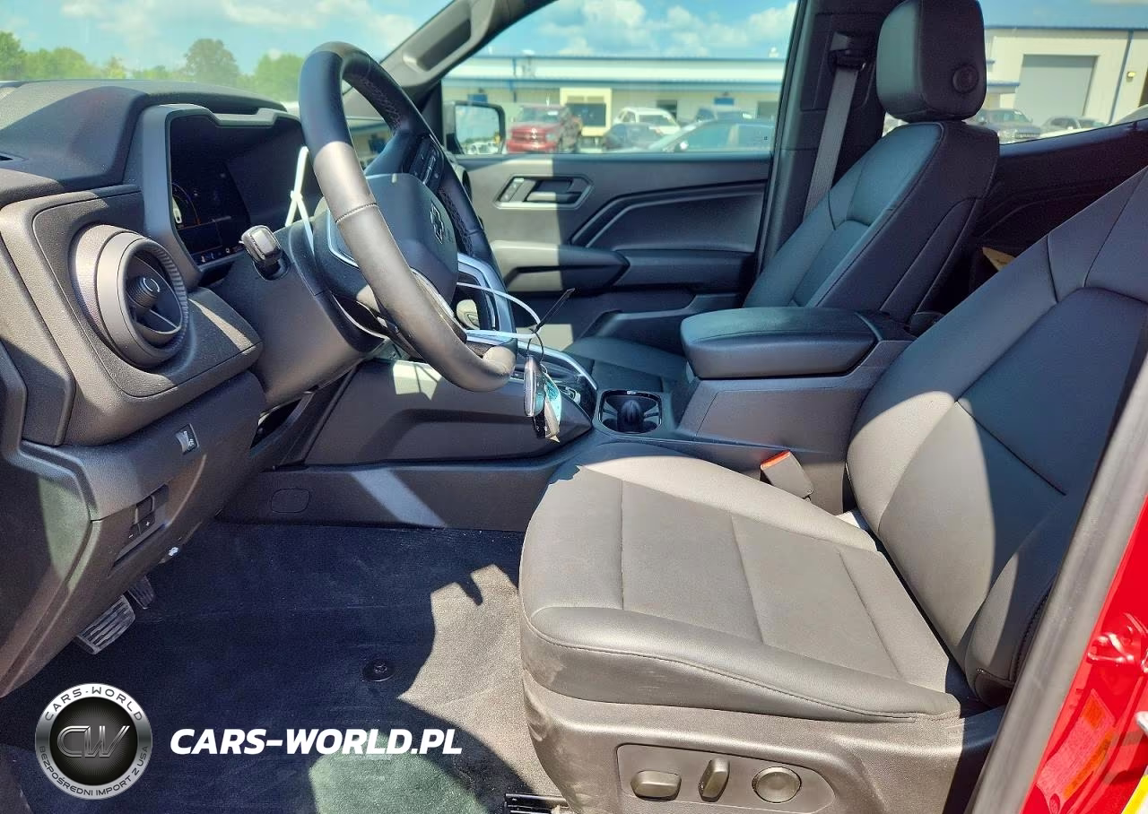 2025 Chevrolet Colorado Trail Boss VIN:1GCPTEEK8S1178247 - 7