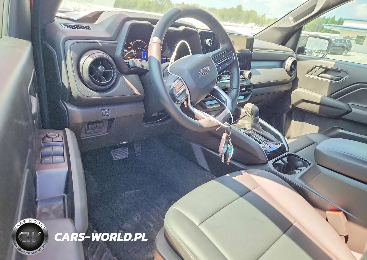 2025 Chevrolet Colorado Trail Boss VIN:1GCPTEEK8S1178247 - 8