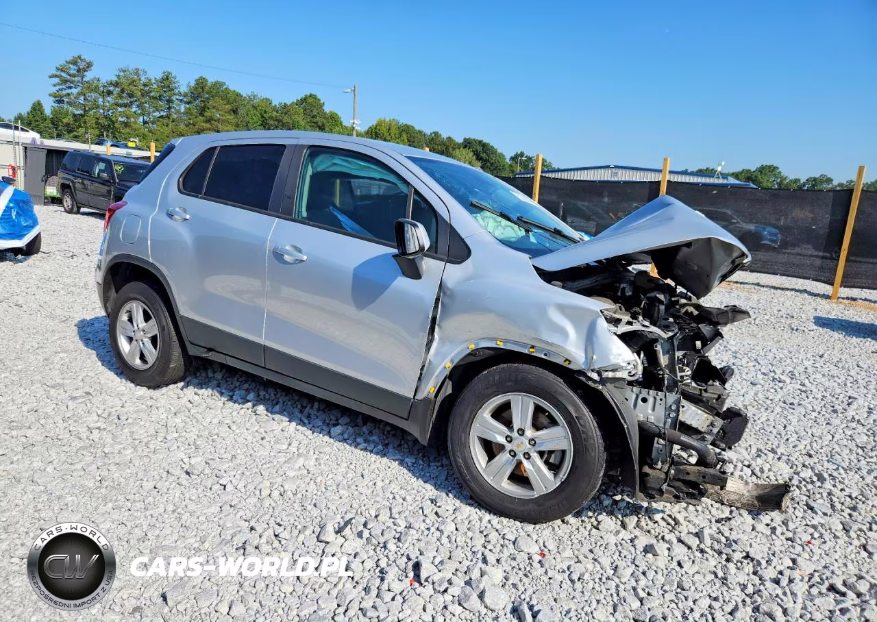 2021 Chevrolet Trax Ls VIN:KL7CJKSB3MB334616 - 4