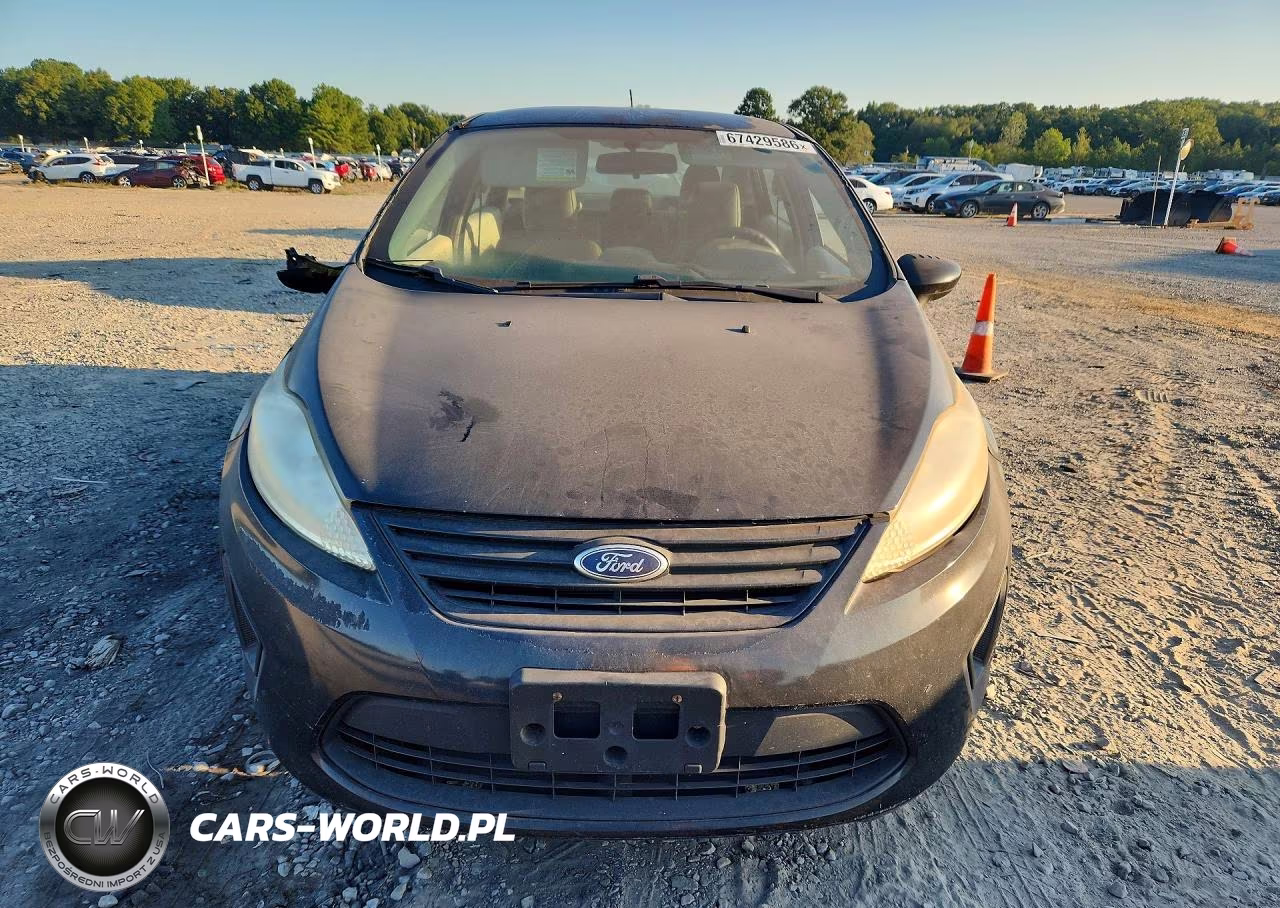2013 Ford Fiesta S VIN:3FADP4AJXDM191639 - 5