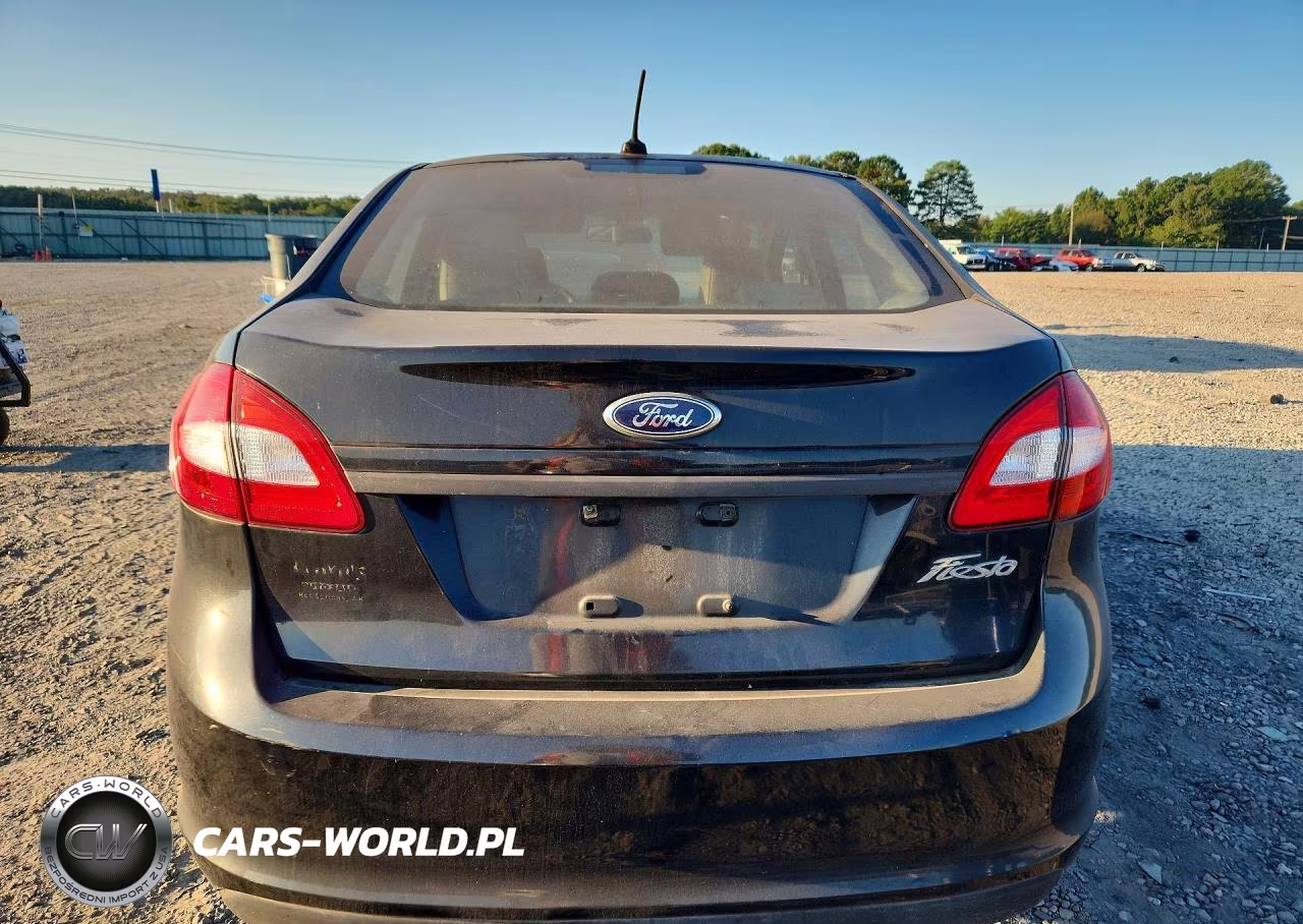 2013 Ford Fiesta S VIN:3FADP4AJXDM191639 - 6