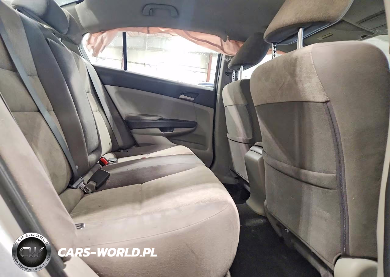 2010 Honda Accord VIN:1HGCP2F32AA184943 - 10