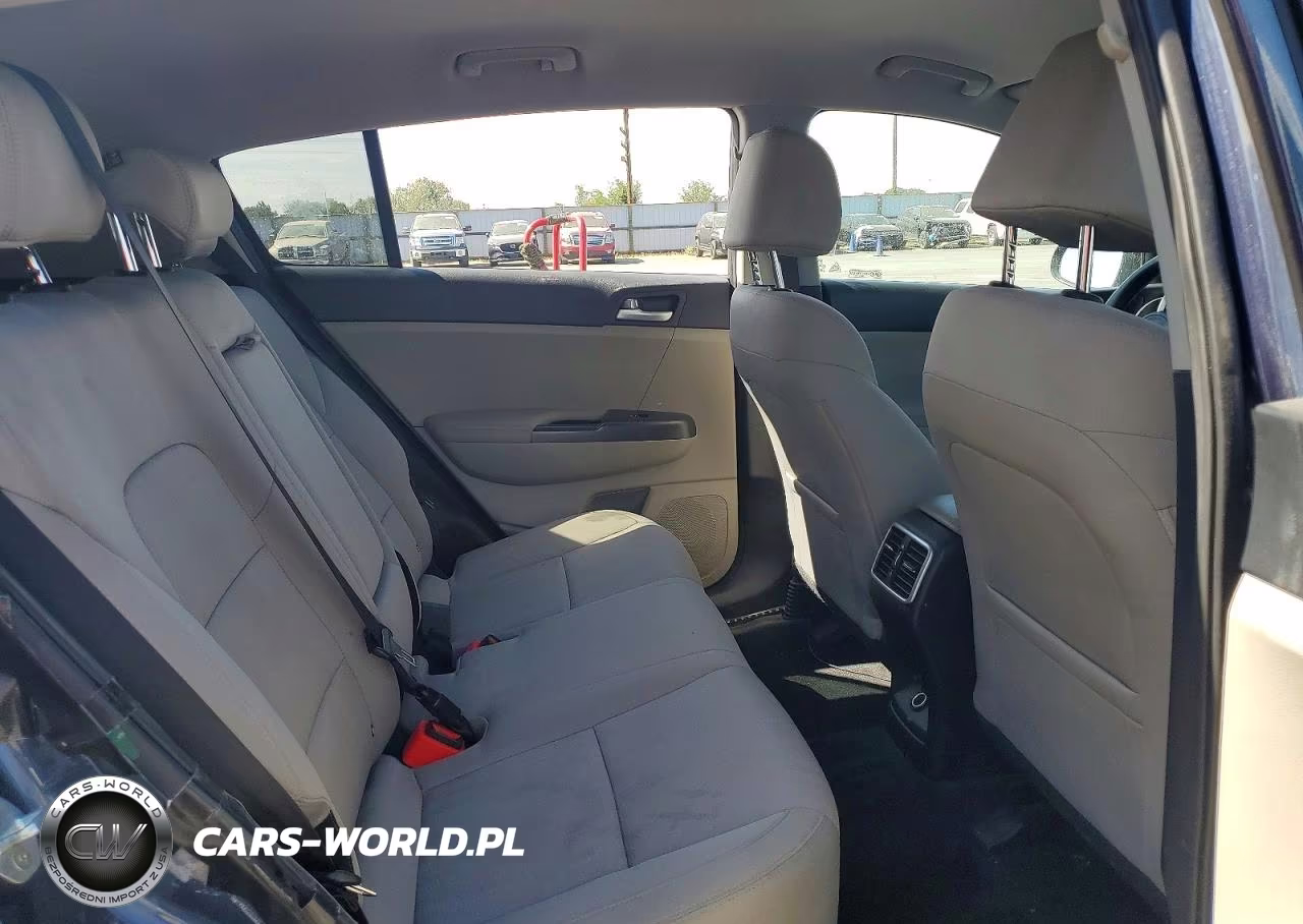 2021 Kia Sportage Lx VIN:KNDPMCACXM7912905 - 11