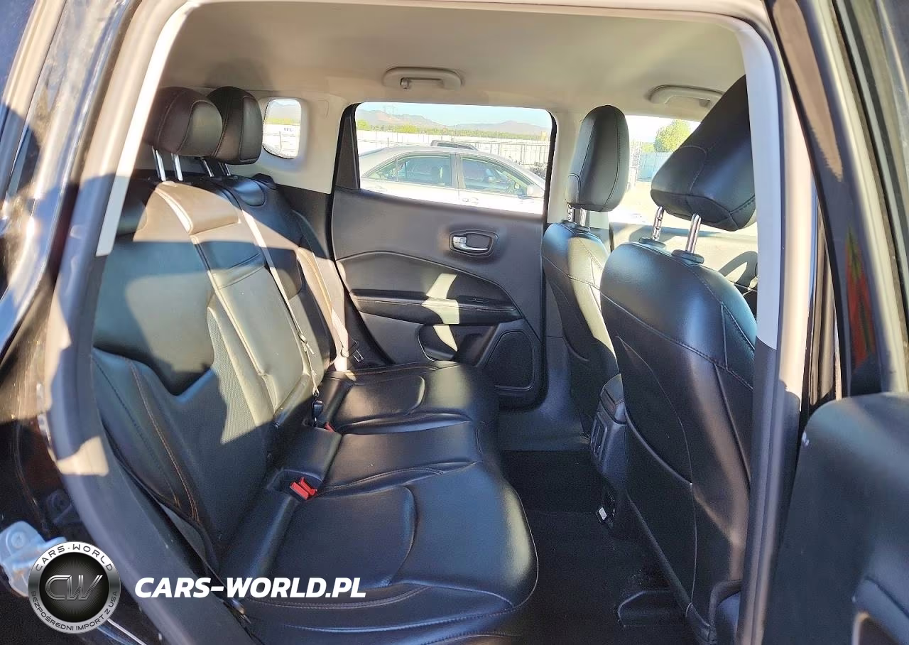 2018 Jeep Compass Limited VIN:3C4NJDCBXJT340610 - 11