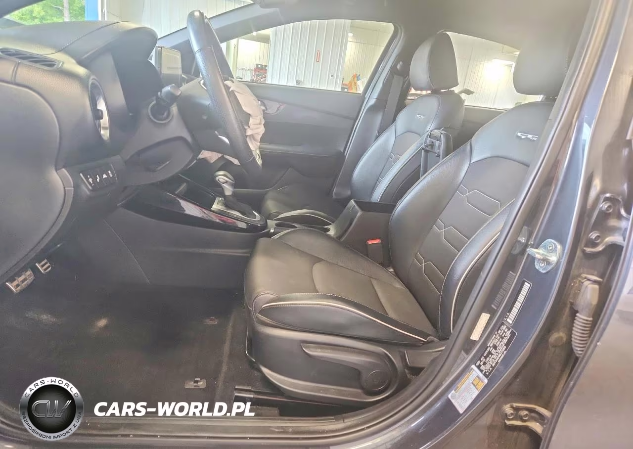2021 Kia Forte Gt Line VIN:3KPF34AD4ME275989 - 7