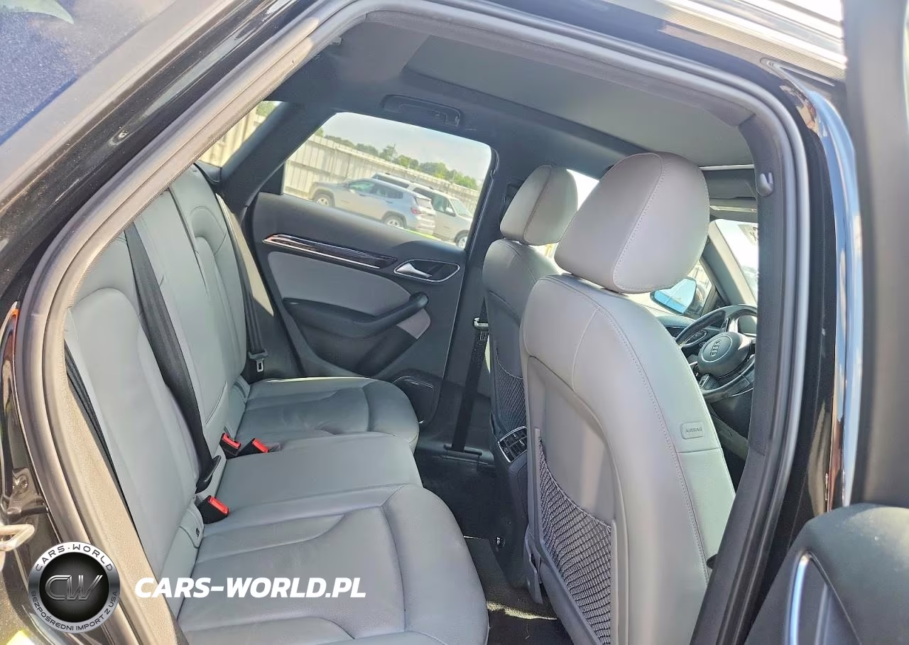 2016 Audi Q3 Prestige VIN:WA1GFCFS9GR009173 - 11