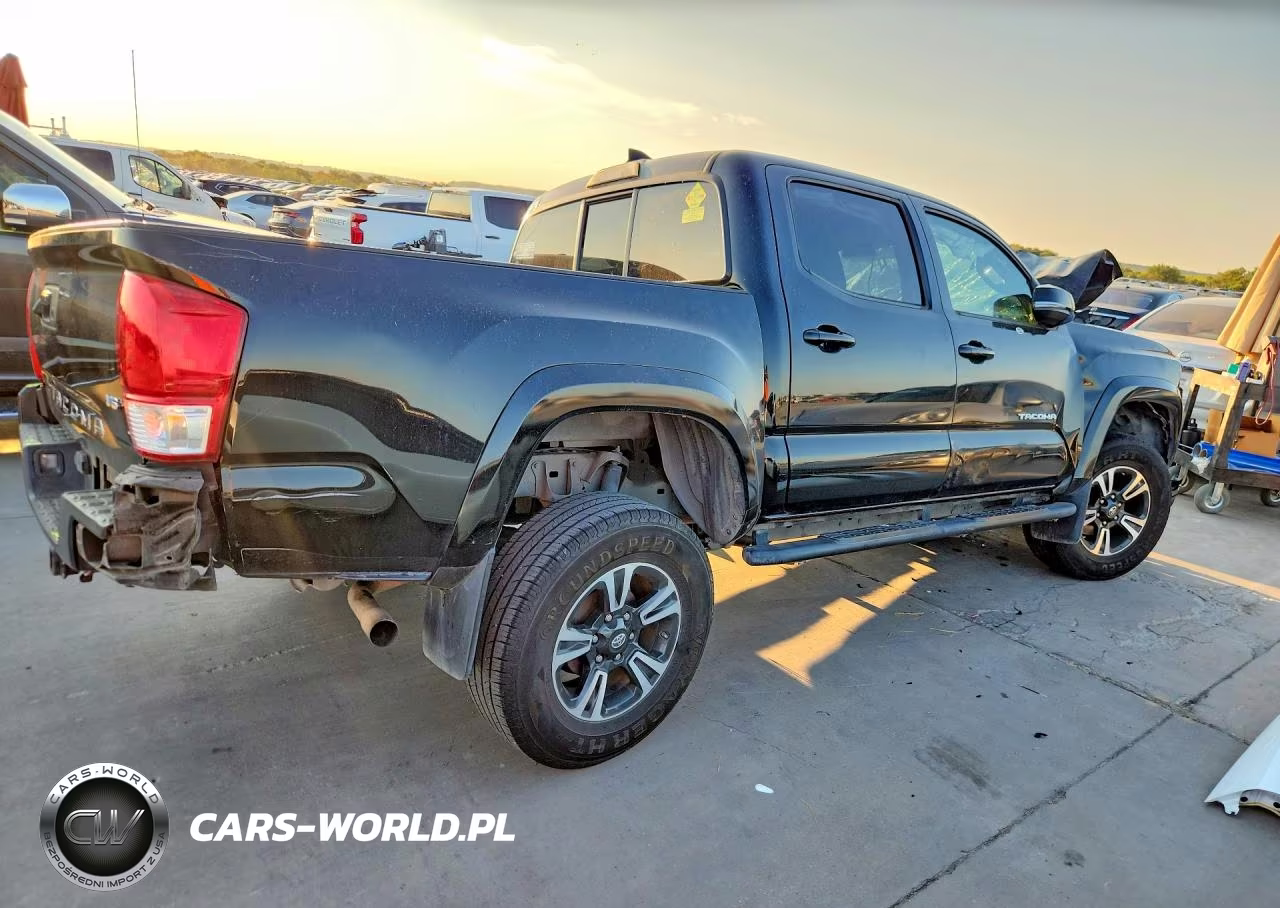 2016 Toyota Tacoma Trd Sport VIN:5TFAZ5CN1GX011069 - 3