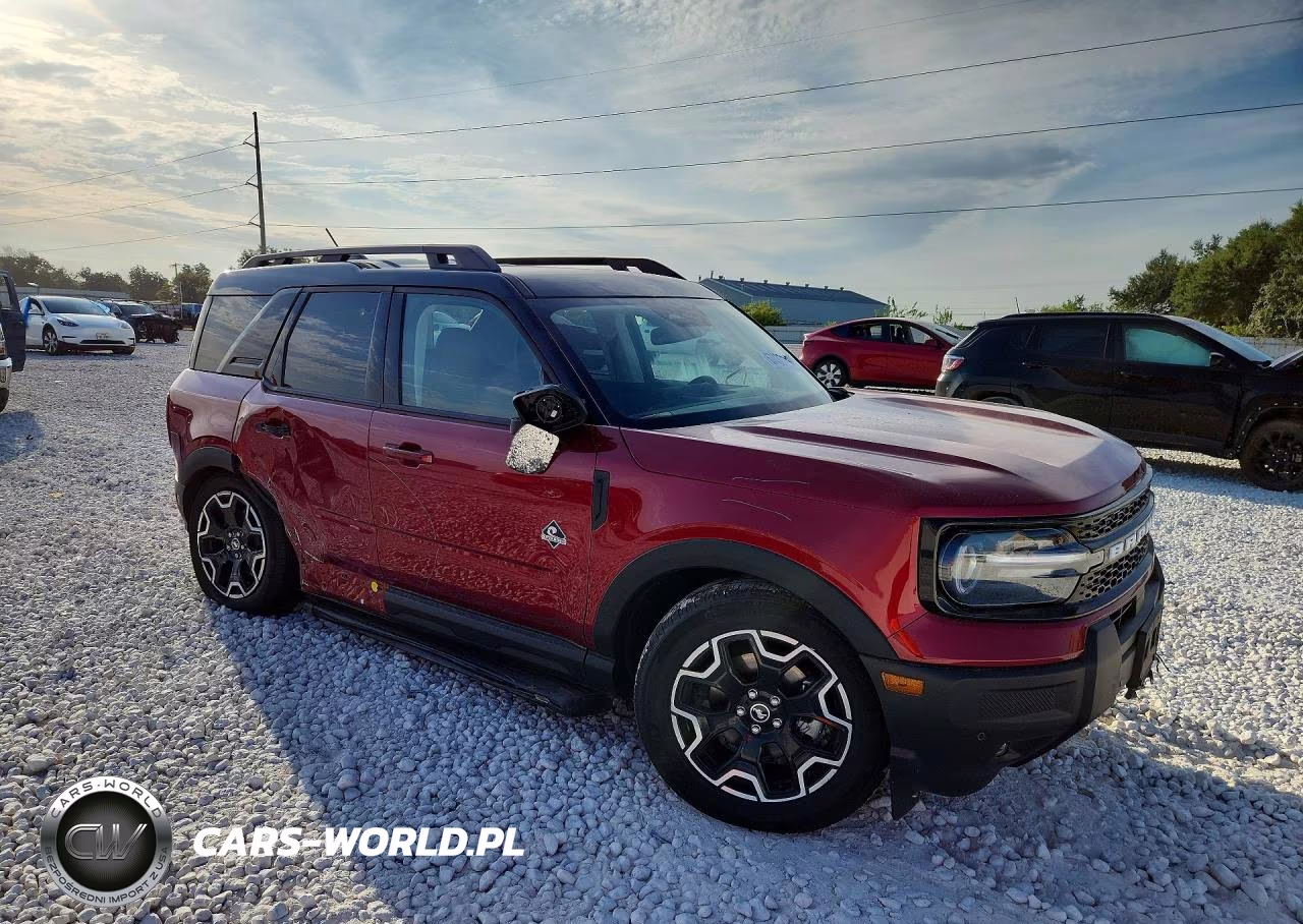 2025 Ford Bronco Sport Outer Banks VIN:3FMCR9CN2SRF35960 - 4
