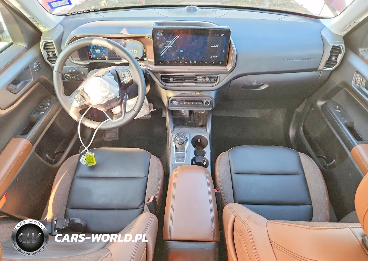 2025 Ford Bronco Sport Outer Banks VIN:3FMCR9CN2SRF35960 - 8