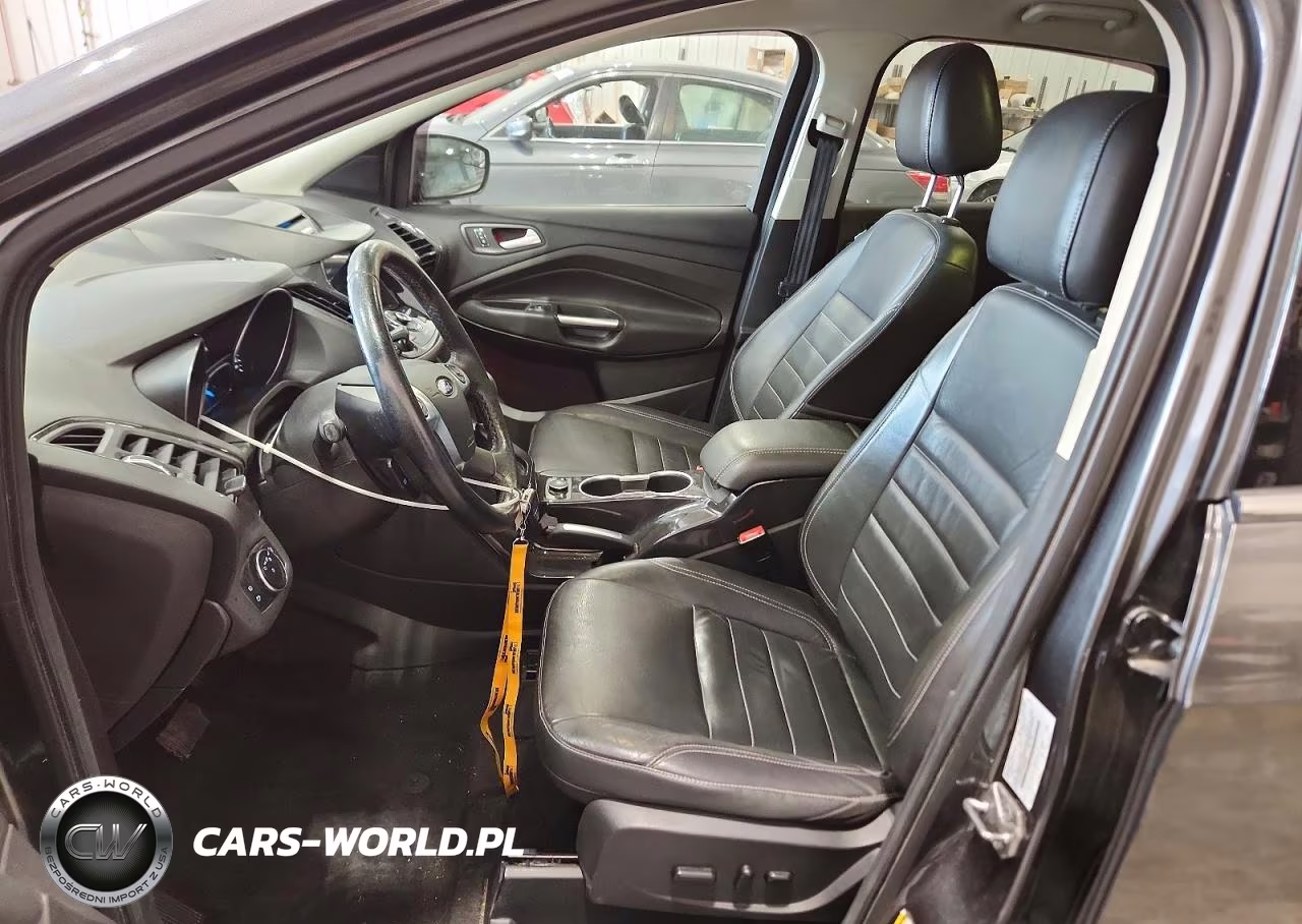 2016 Ford Escape Titanium VIN:1FMCU9J90GUB32466 - 7