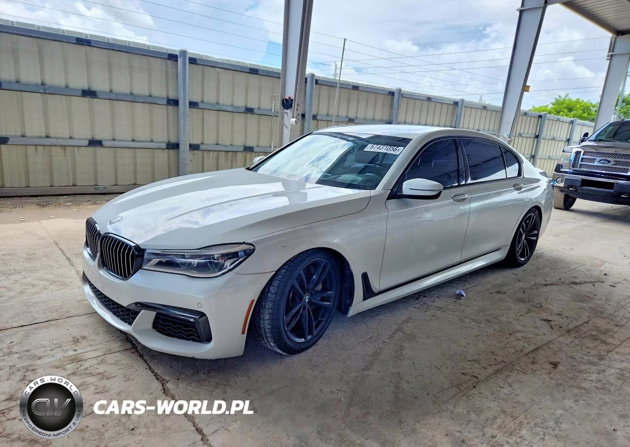 2019 BMW 750 Xi