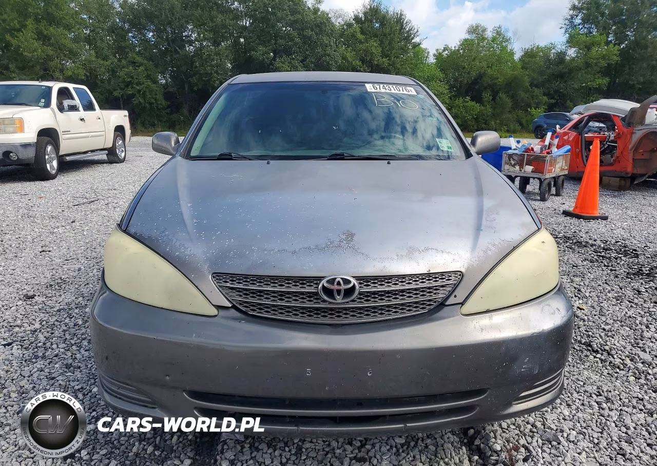 2004 Toyota Camry Le VIN:4T1BE32K24U806314 - 5