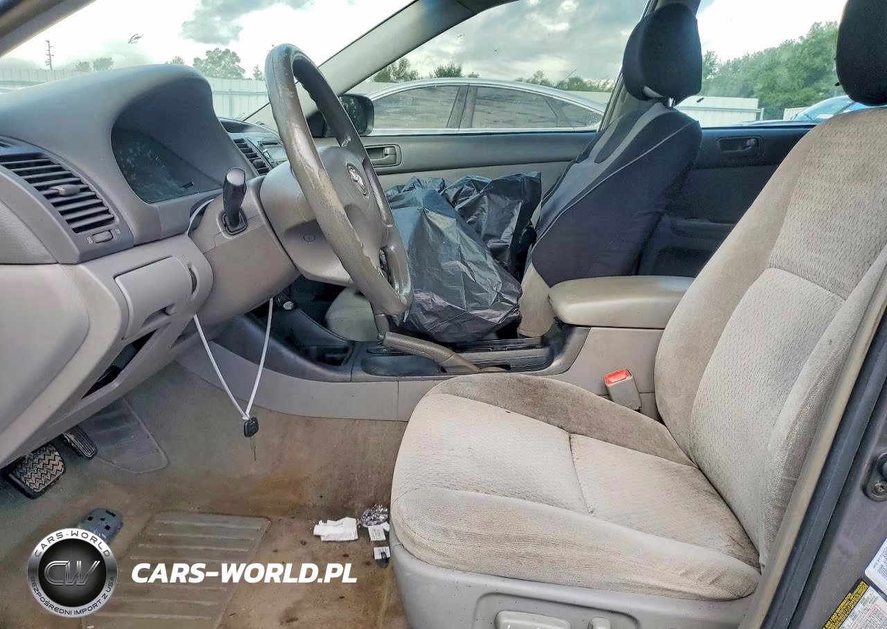 2004 Toyota Camry Le VIN:4T1BE32K24U806314 - 7