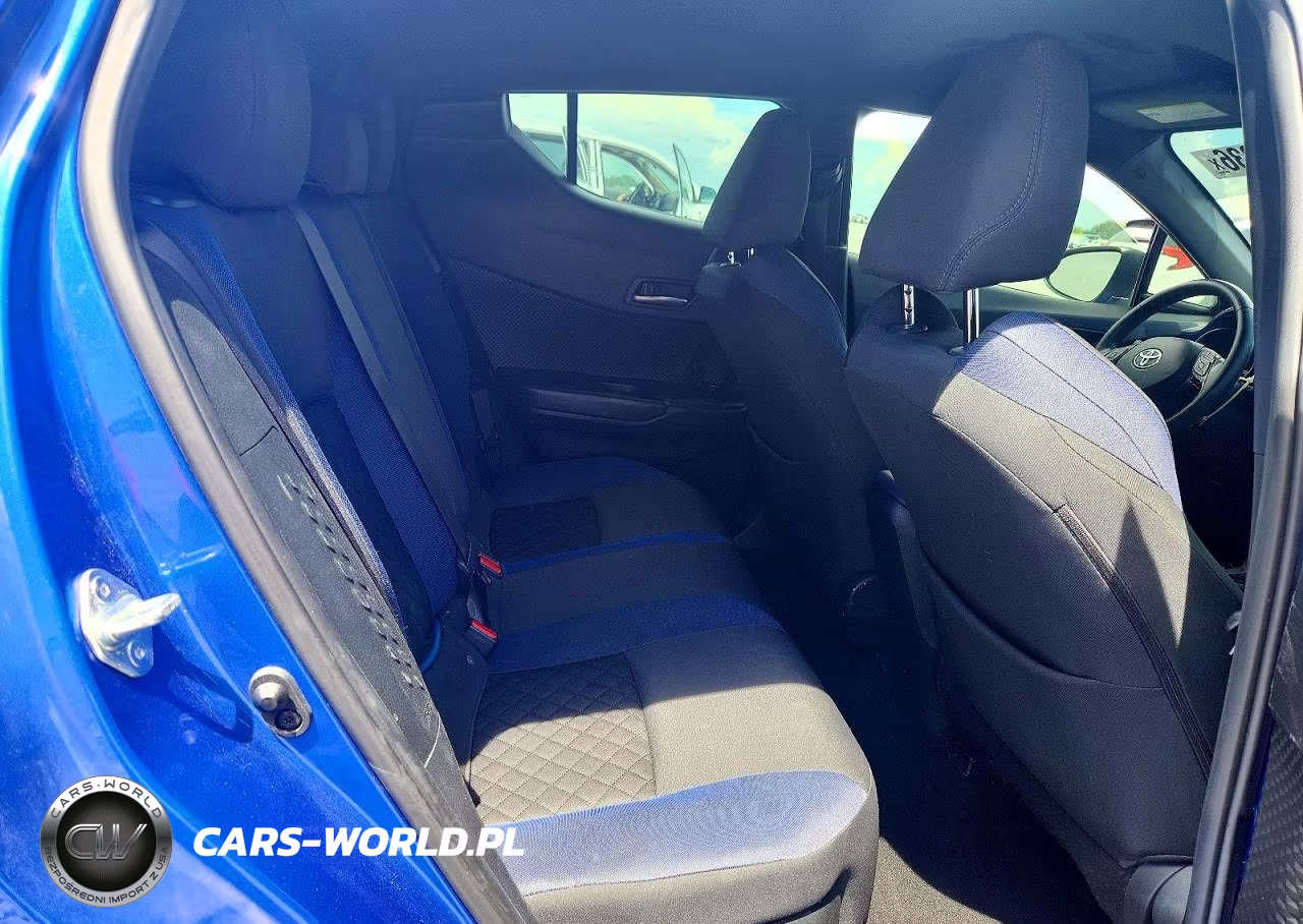 2020 Toyota C-Hr Xle VIN:NMTKHMBX4LR108270 - 10