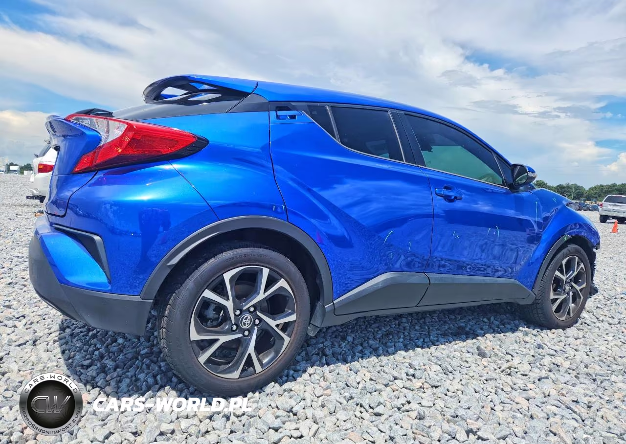 2020 Toyota C-Hr Xle VIN:NMTKHMBX4LR108270 - 3