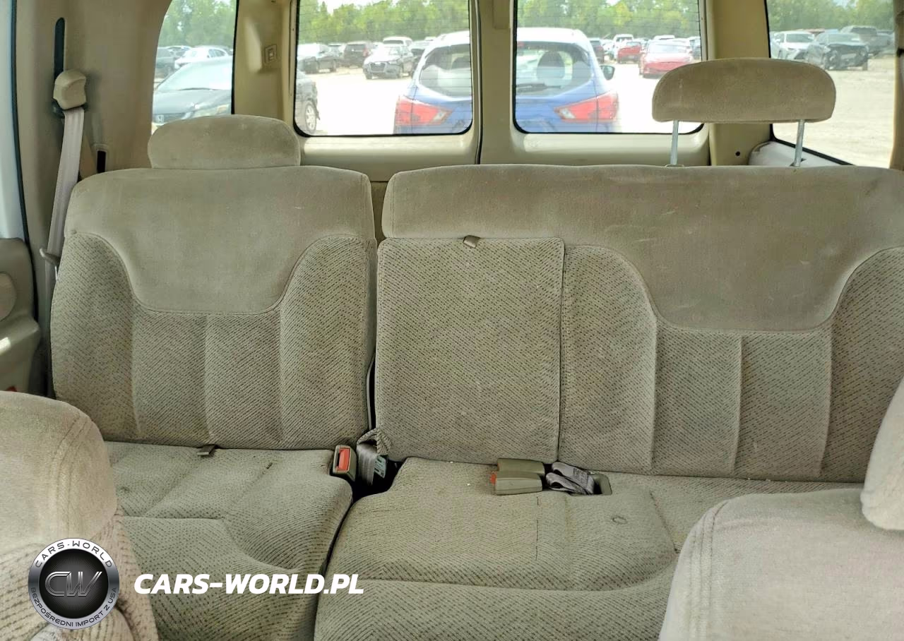 1998 Chevrolet Tahoe C1500 VIN:1GNEC13R3WR138091 - 10