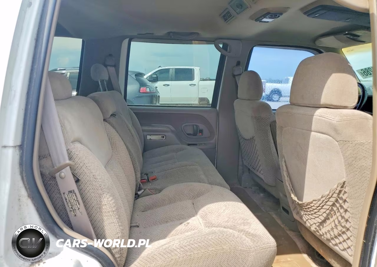 1998 Chevrolet Tahoe C1500 VIN:1GNEC13R3WR138091 - 11