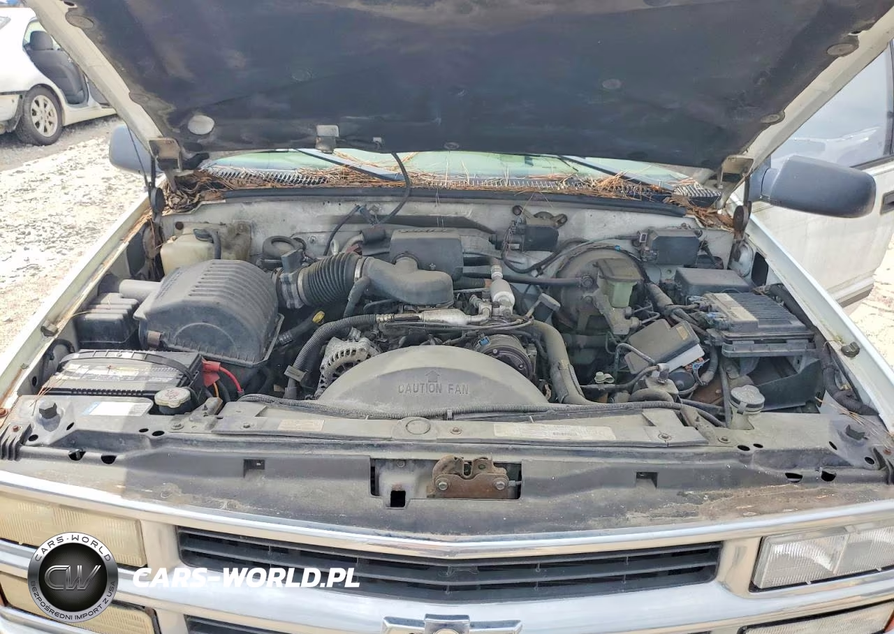 1998 Chevrolet Tahoe C1500 VIN:1GNEC13R3WR138091 - 12