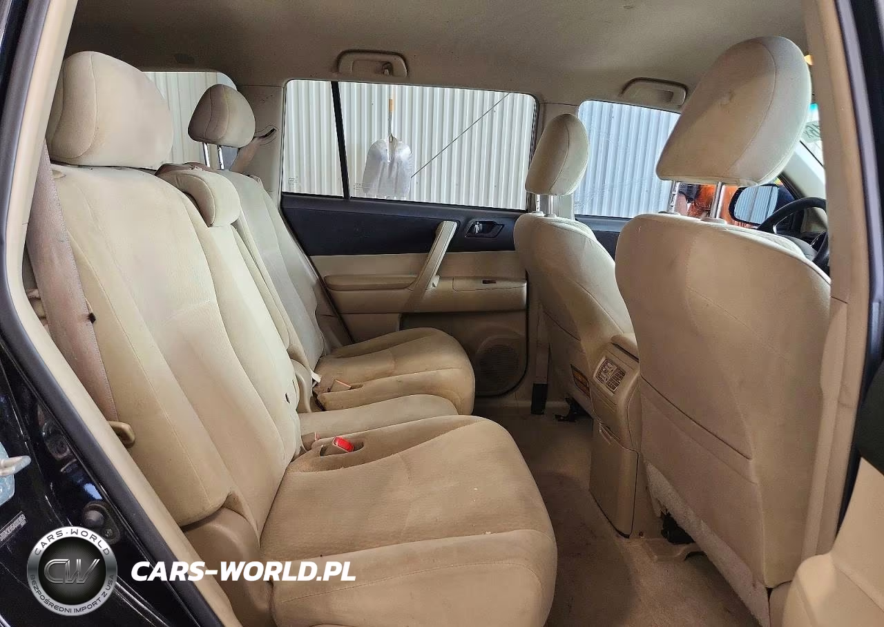 2010 Toyota Highlander Base VIN:5TDZK3EH5AS003850 - 11