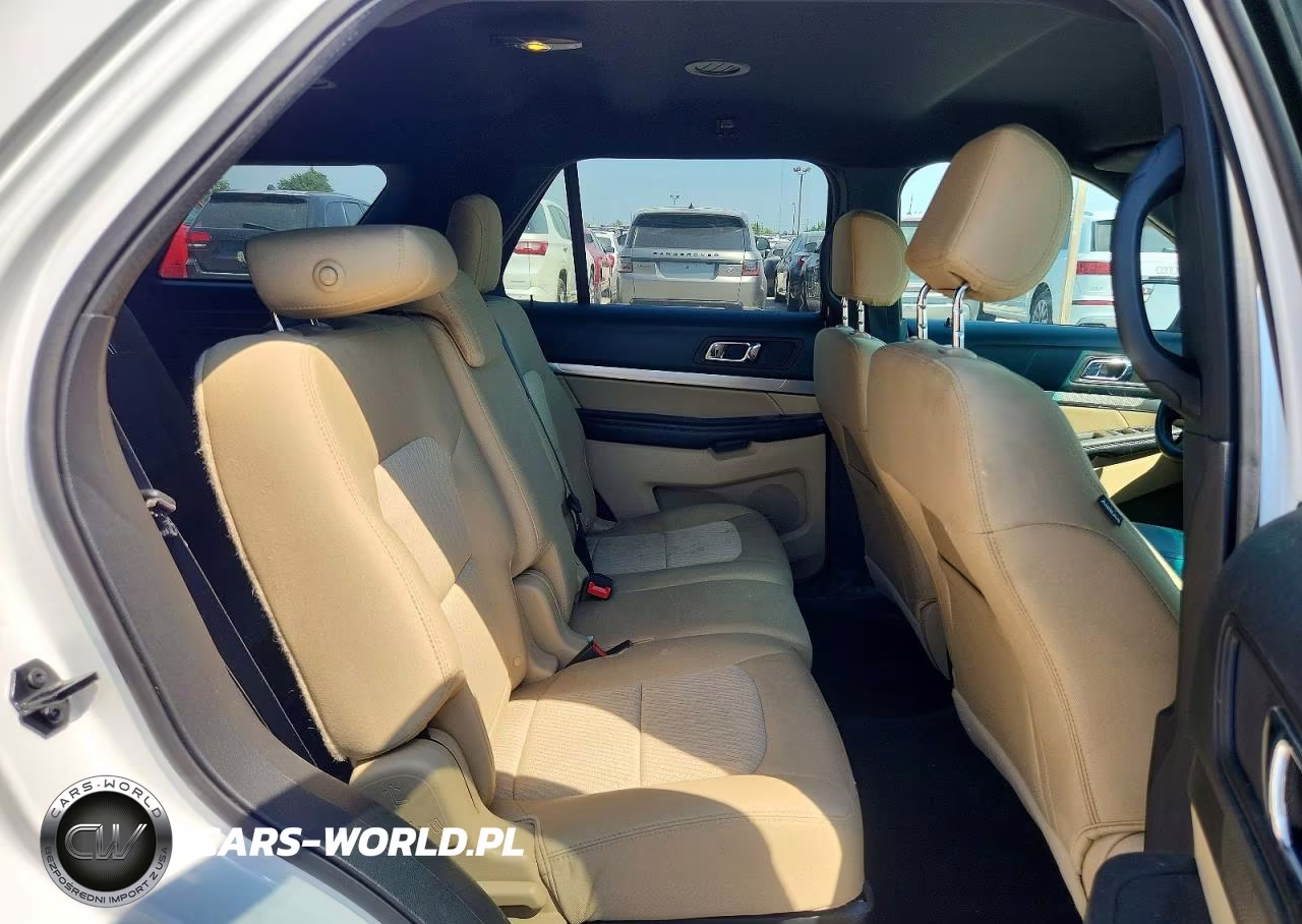 2016 Ford Explorer VIN:1FM5K8B84GGA78957 - 11