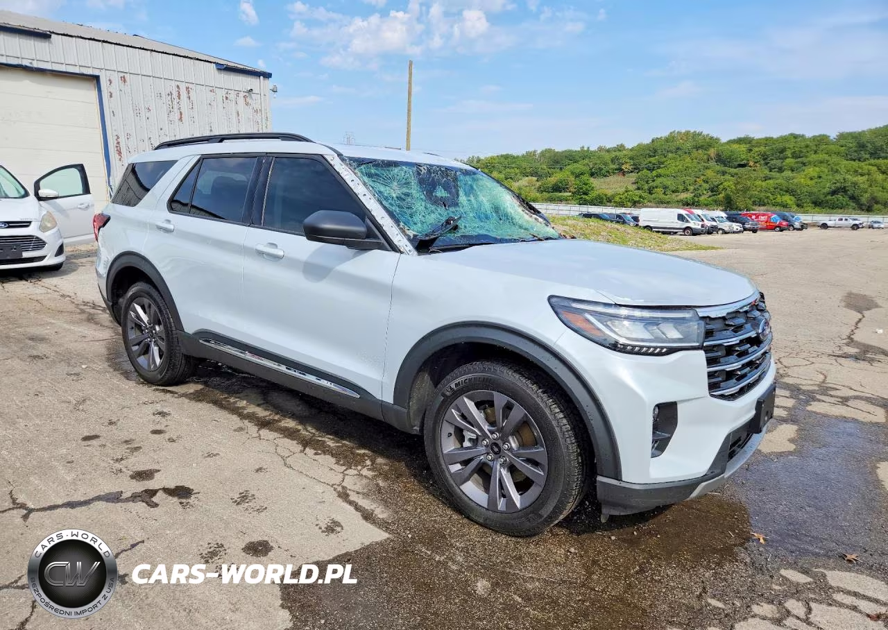 2025 Ford Explorer Active VIN:1FMUK8DH4SGC62636 - 4