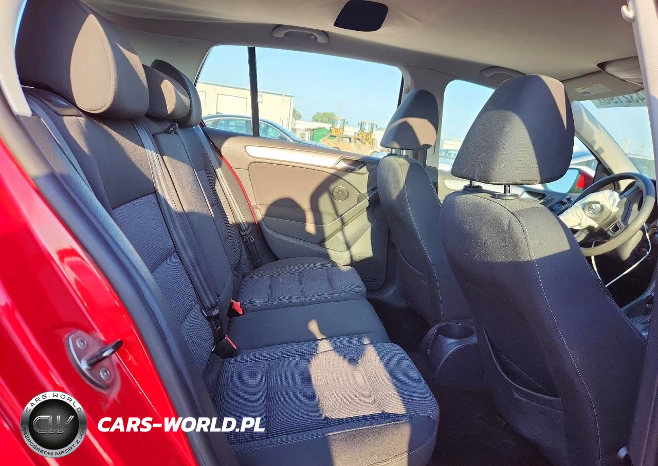 2012 Volkswagen Golf VIN:WVWDB7AJ1CW303642 - 10