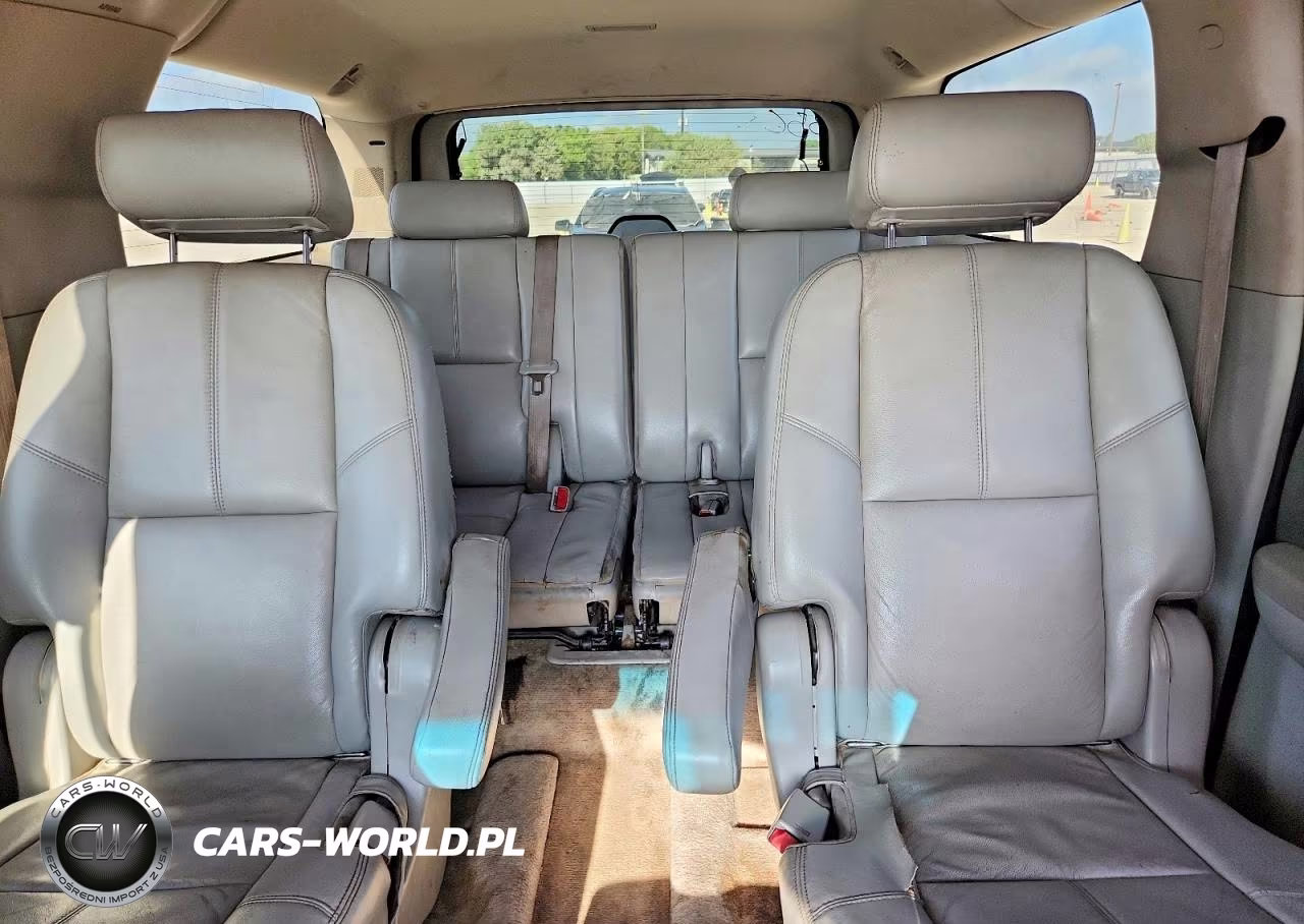 2009 Chevrolet Suburban C1500 Lt VIN:1GNFC260X9R215292 - 10